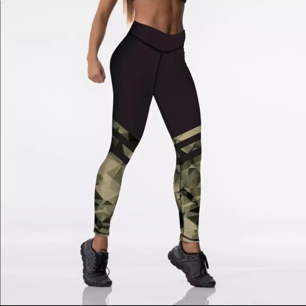 Stylish tights/stretch pants NWT